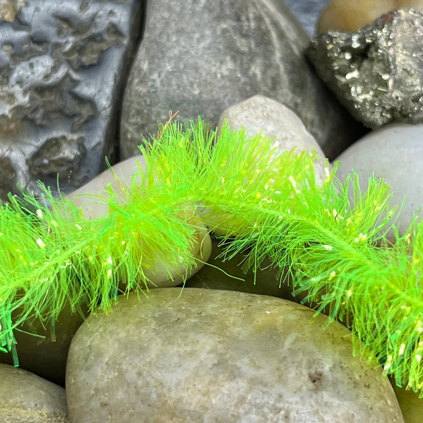 15mm Fritz Hank 30m – Chartreuse close-up