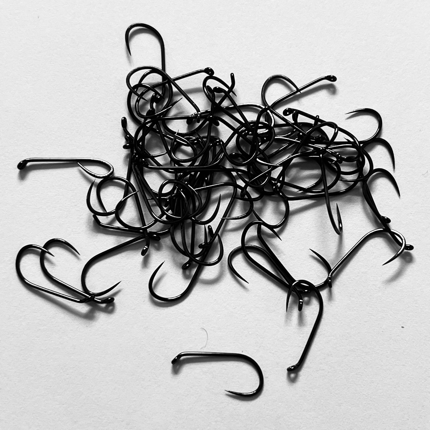 Competition Wide Gape Barbless Dry Fly Hooks – Pack of 1000