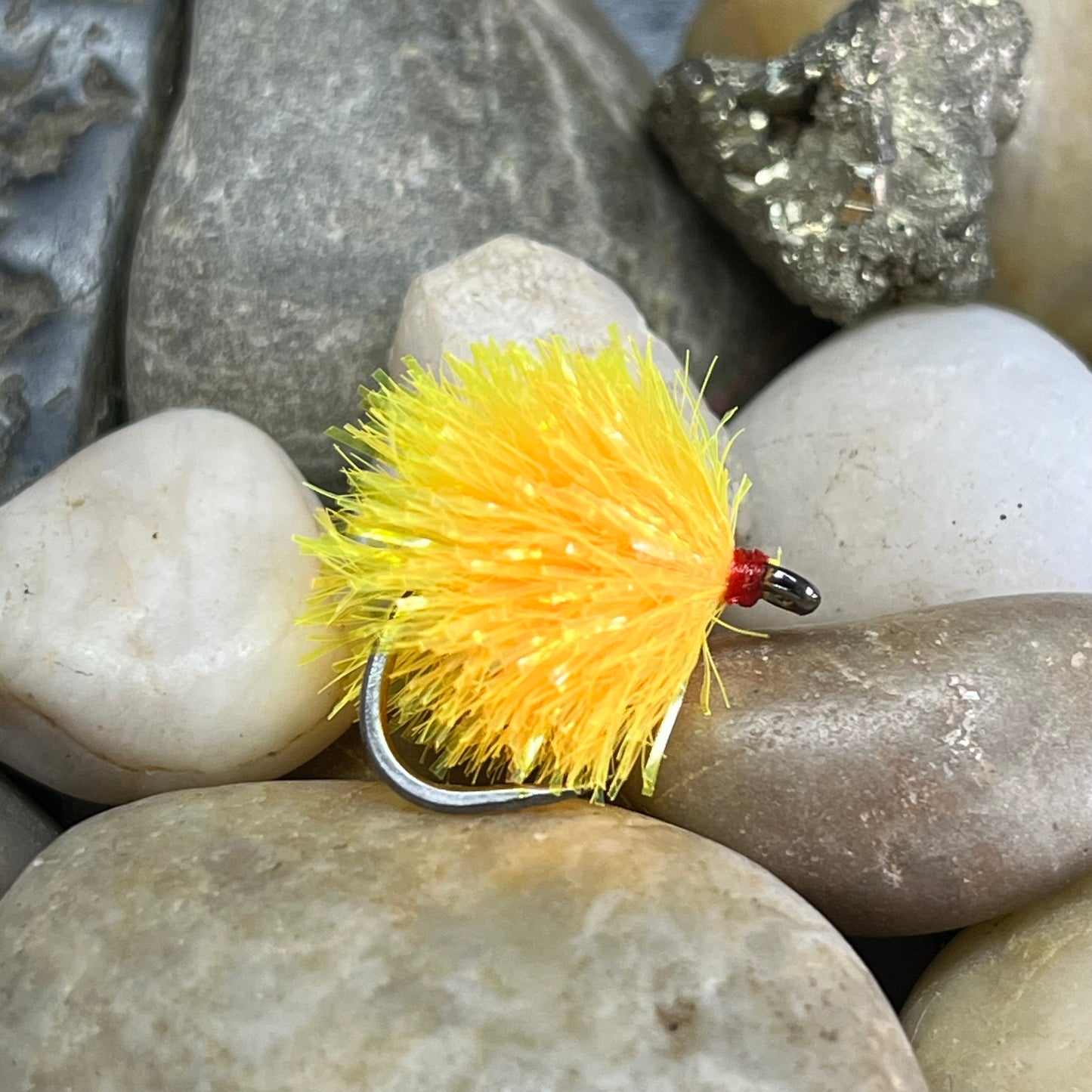 15mm Fritz Hank 30m – Sunburst tied as a blob fly on a hook